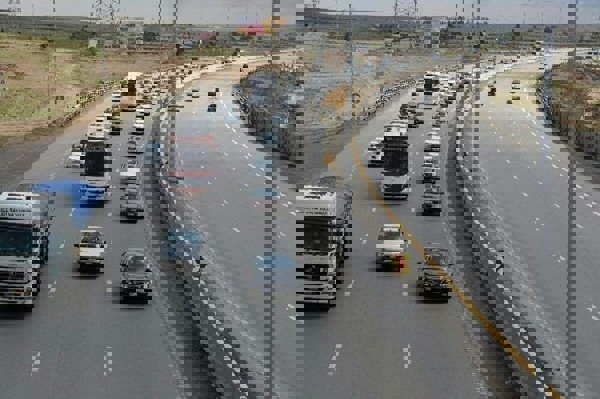 ثبت بیش از ۱۷۸ میلیون تردد در محورهای مواصلاتی کرمانشاه طی هشت ماه