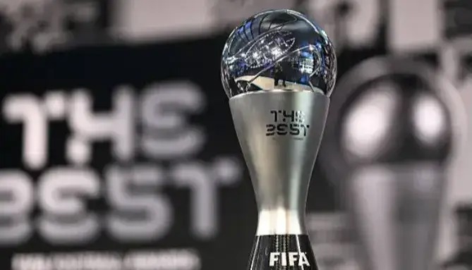 لحظه به لحظه با جوایز دِ بست فیفا