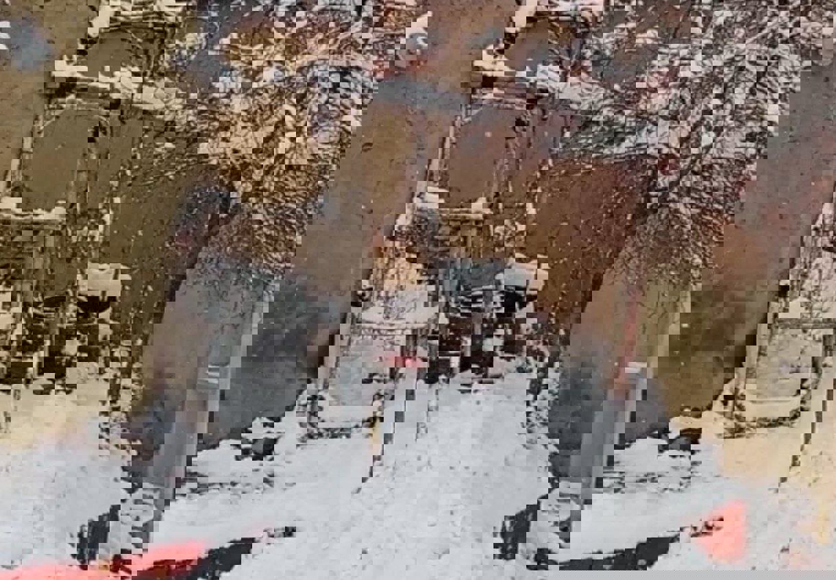 بارش برف در روستای میهم علیا از توابع قروه