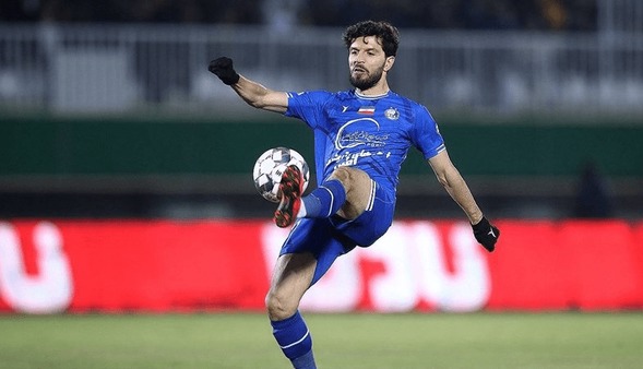 غیبت هافبک استقلال در نبرد مرگ و زندگی