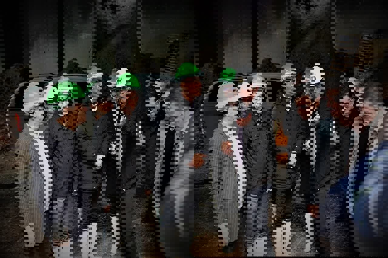 استاندار کرمانشاه بر تسریع اجرای قطار شهری تأکید کرد