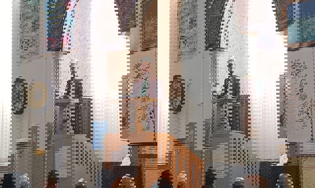 ماموستا اداک: بازاریان در شب چله انصاف را سرلوحه معاملات قرار دهند