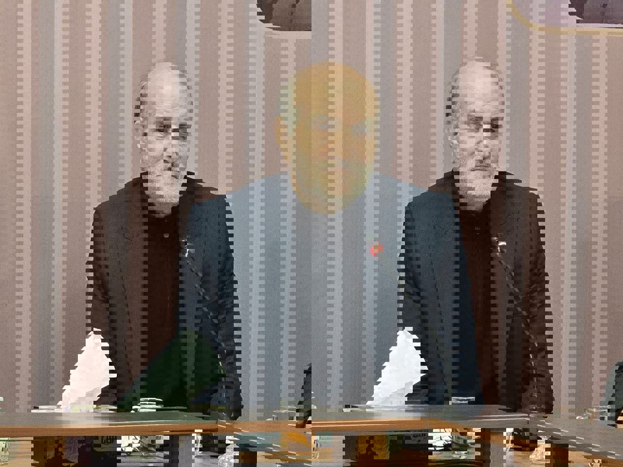 عظیمی: نماز نقش مؤثری در کاهش آسیب‌های اجتماعی دارد