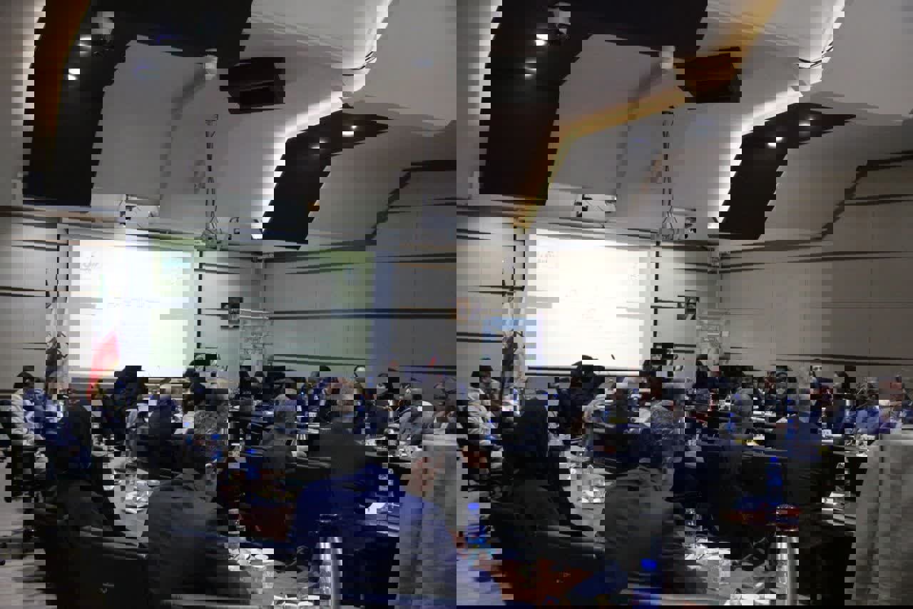 سروش: برنامه‌های جوانی جمعیت با شتاب دنبال شود