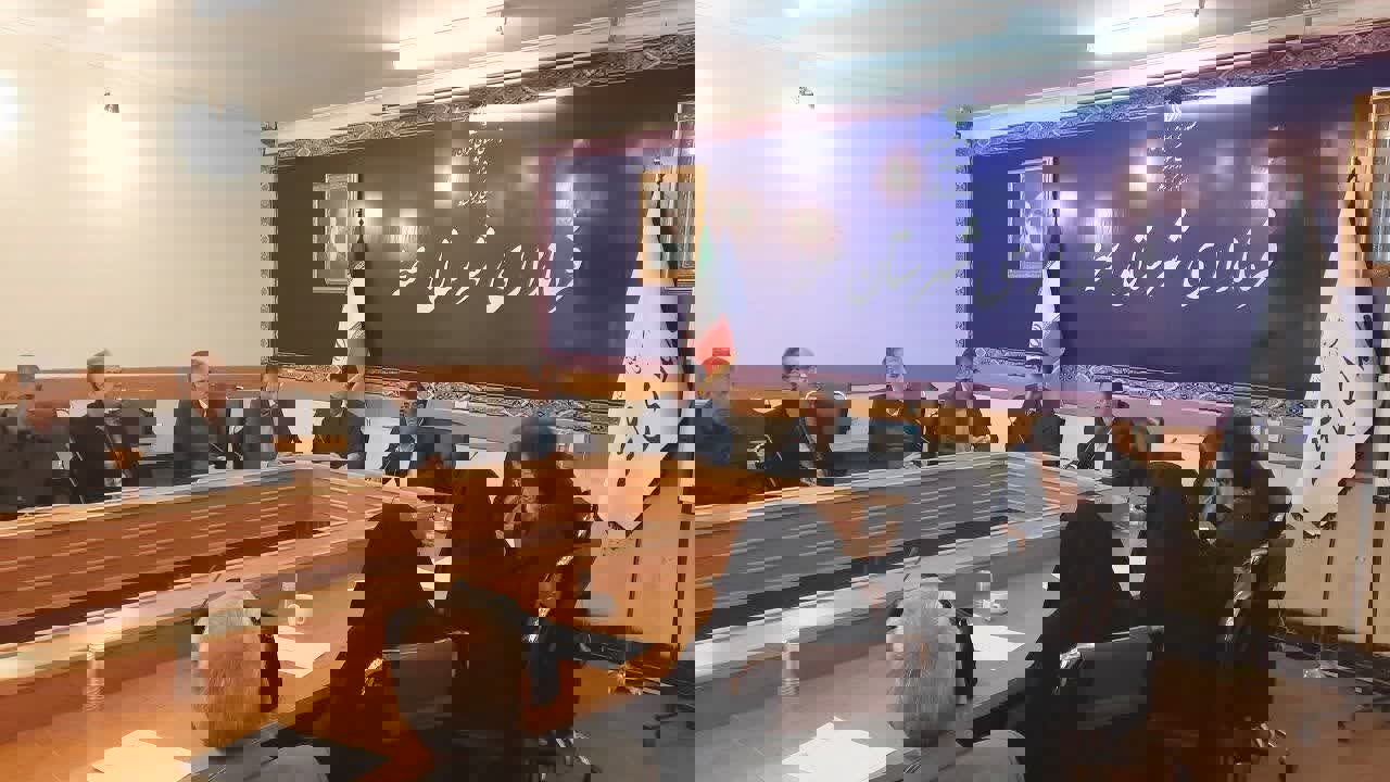 برگزاری نشست معتمدین انتخابات شوراهای اسلامی شهر صحنه