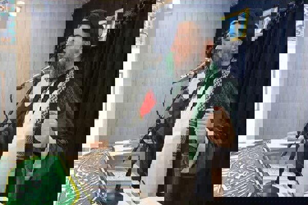 امام جمعه سرپل ذهاب: حمایت از تولید و کنترل بازار ضروری است