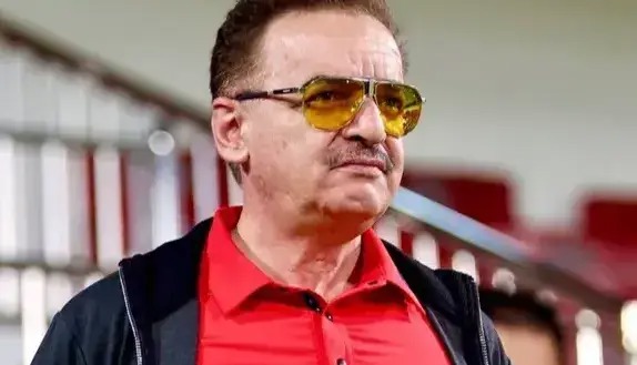 شکایت پسر وزیر از زنوزی