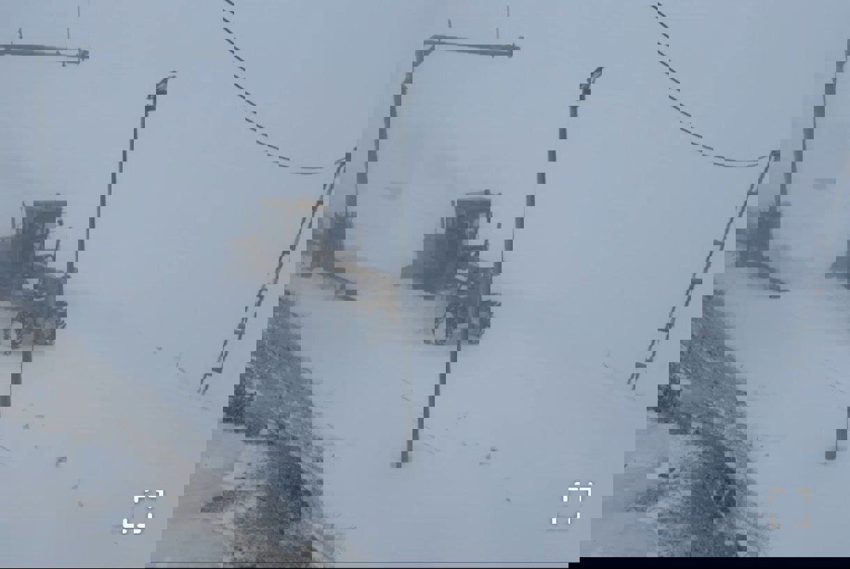 بارش حدود ۶۰ سانتی‌متری برف در گردنه ژالانه