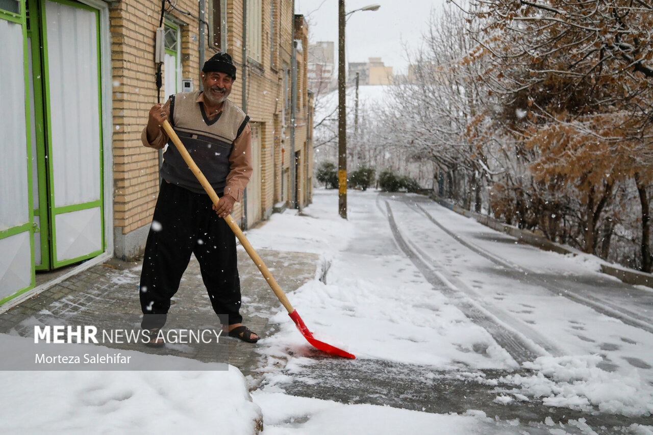 نفوذ توده هوای سرد و سامانه بارشی به کردستان با کاهش شدید دما