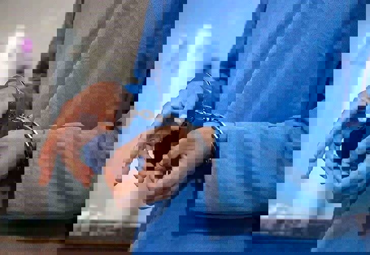 قاتل فراری جوان ۲۷ ساله در کرمانشاه دستگیر شد