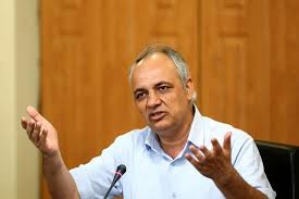 زیدآبادی: آقای پزشکیان! کیهان و صداهای تحریک‌آمیز را خاموش کنید!