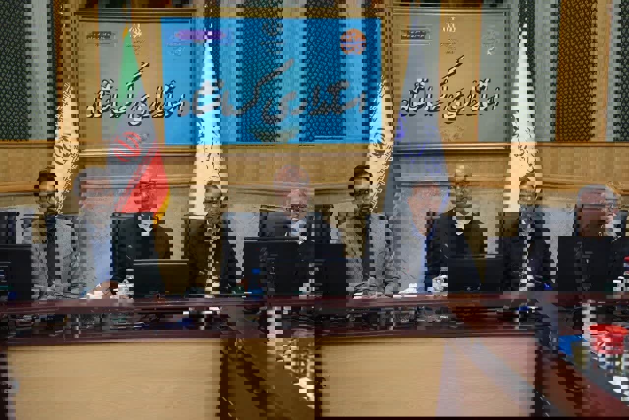 بانک‌ها و بنگاه‌ها به خط مقدم نهضت مدرسه‌سازی کرمانشاه آمدند