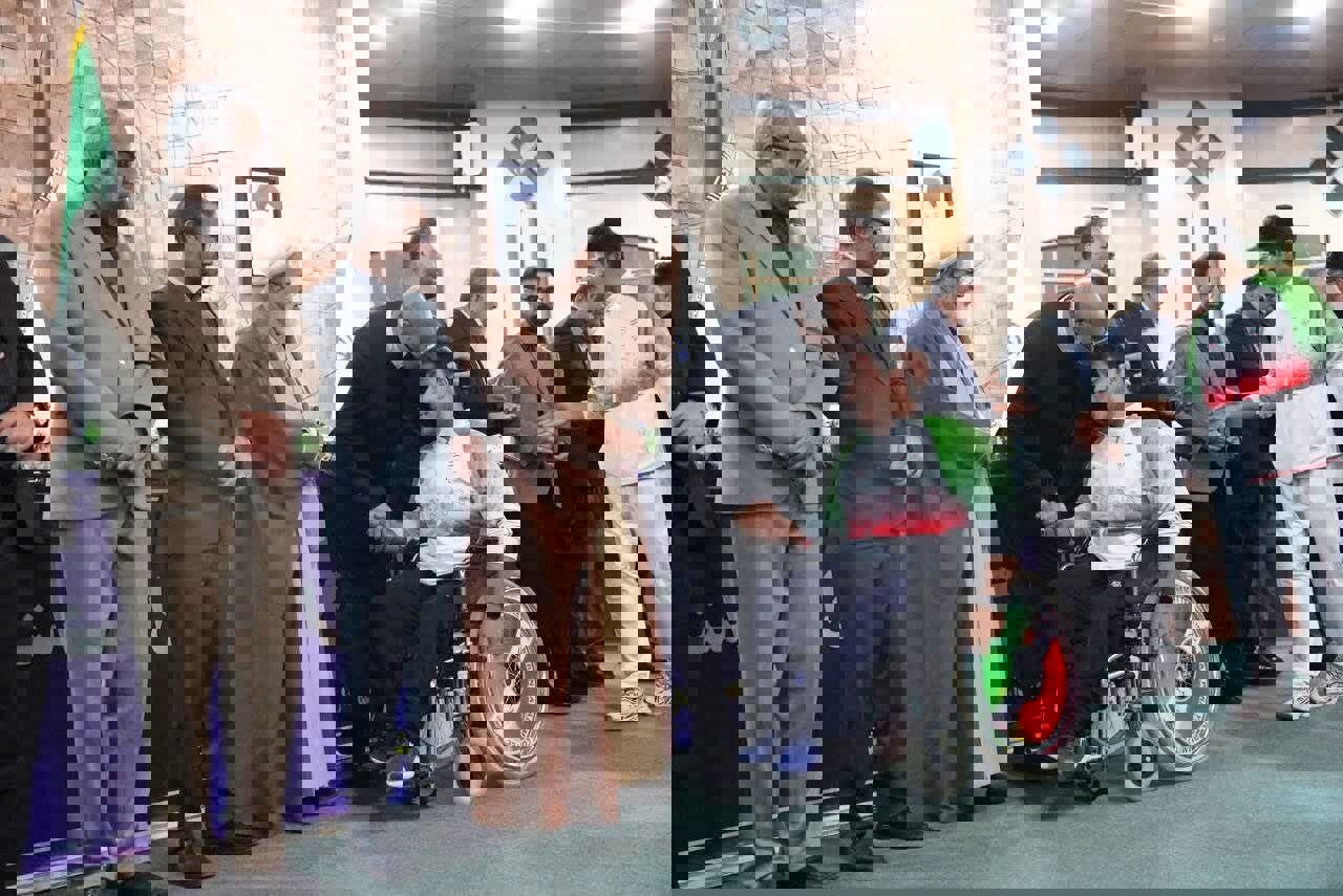 استاندار کرمانشاه: ورزش کرمانشاه پیش از قهرمانی، پهلوانی است