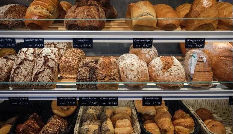 نجات جان هزاران نفر با یک تغییر کوچک؛ کاهش نمک در نان و غذاهای آماده