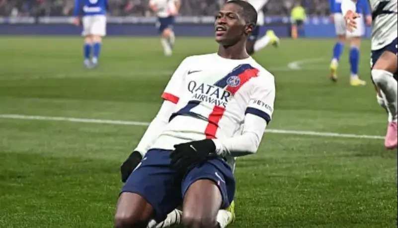 استراسبورگ ۱-۲ پی‌اس‌جی؛ انریکه به صدر برگشت