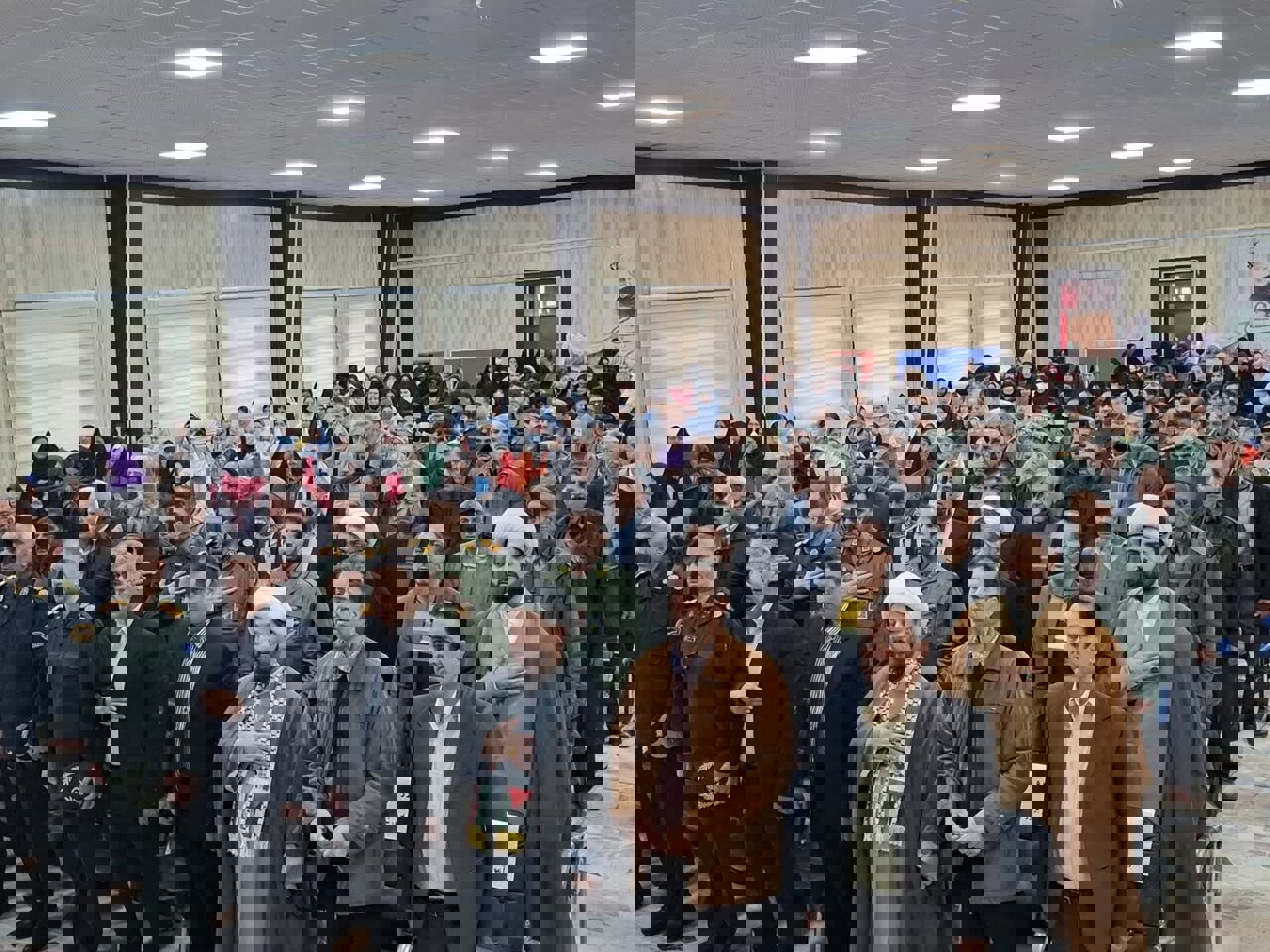 جشن نیمه شعبان با حضور مردم و مسئولان در دالاهو برگزار شد