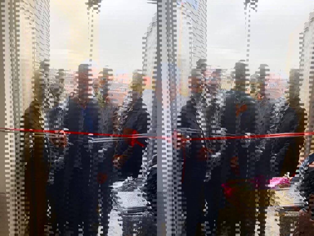 افتتاح و کلنگ‌زنی طرح‌های توسعه‌ای در قروه همزمان با دهه فجر