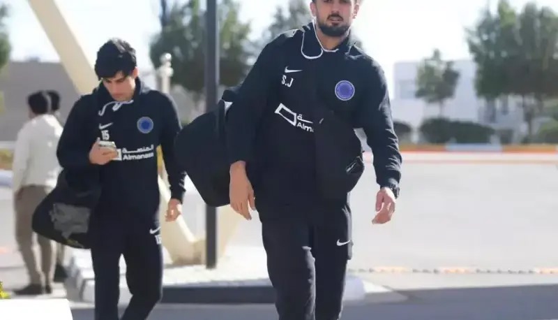 خرید ایرانی علی منصور آماده رونمایی