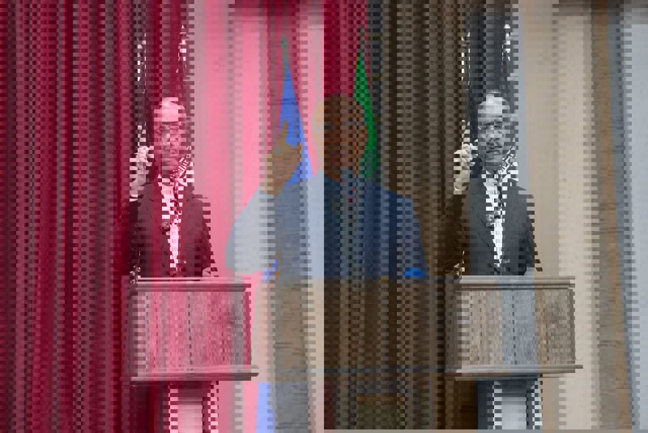 استاندار کرمانشاه: ۳۵۰ میلیارد تومان پروژه دهه فجر در روانسر افتتاح شد