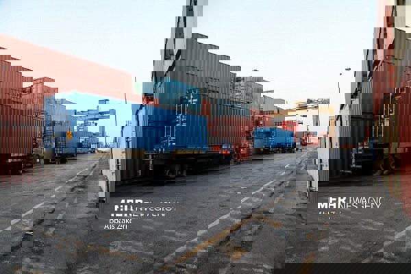 واردات بیش از ۱۰ میلیون دلار کالا از گمرک سیف سقز