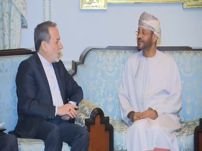 تصاویر خبرگزاری عمان از دیدار جداگانه هیات‌های ایرانی و آمریکایی با وزیر خارجه عمان