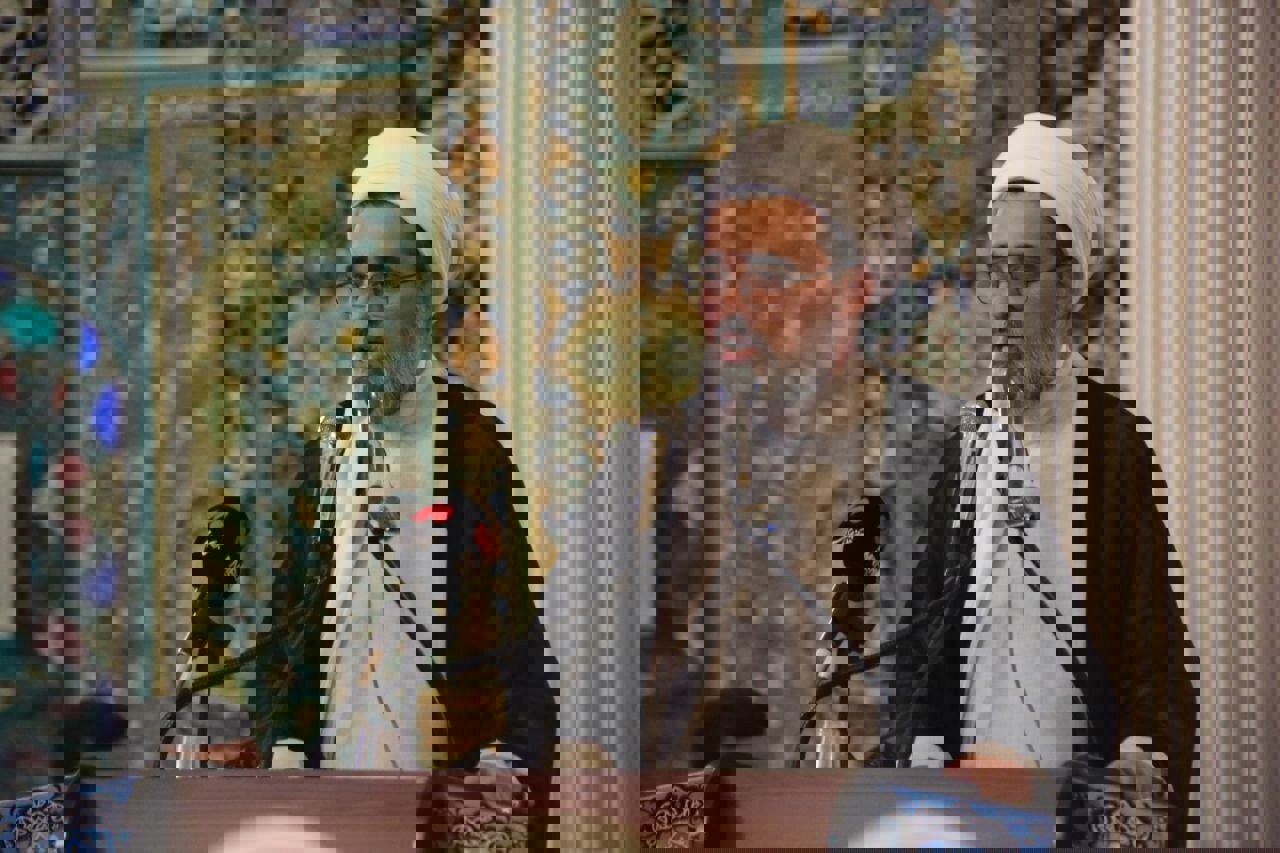 دعوت امام جمعه اهل سنت کرمانشاه برای حضور در راهپیمایی ۲۲ بهمن