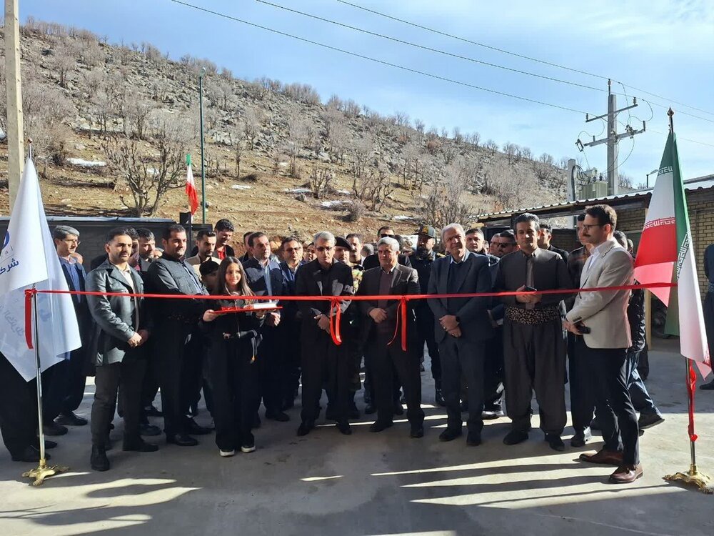 افتتاح ۲ واحد تولیدی با ۵۵ فرصت شغلی در بانە همزمان با دهە فجر