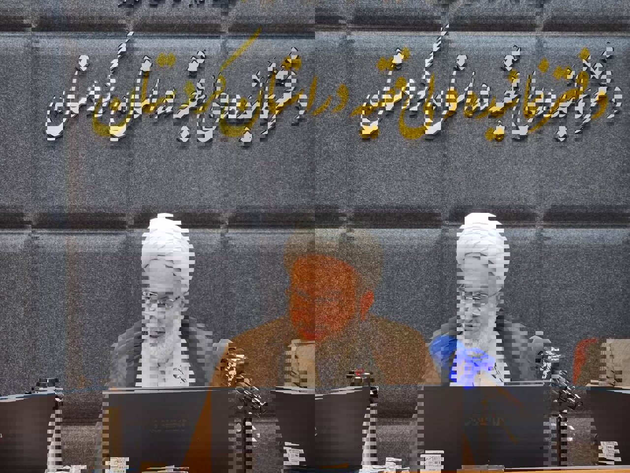 پورذهبی: ثبات قدم و جهاد تبیین، راه مقابله با فتنه‌ها و اغتشاشات است