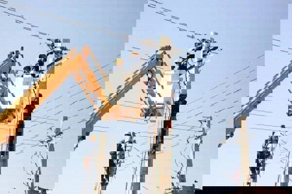 ۳۵ پروژه برق‌رسانی در کردستان افتتاح و کلنگ‌زنی می‌شود