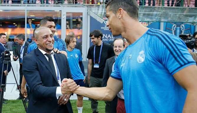 پیام روبرتو کارلوس به رونالدو