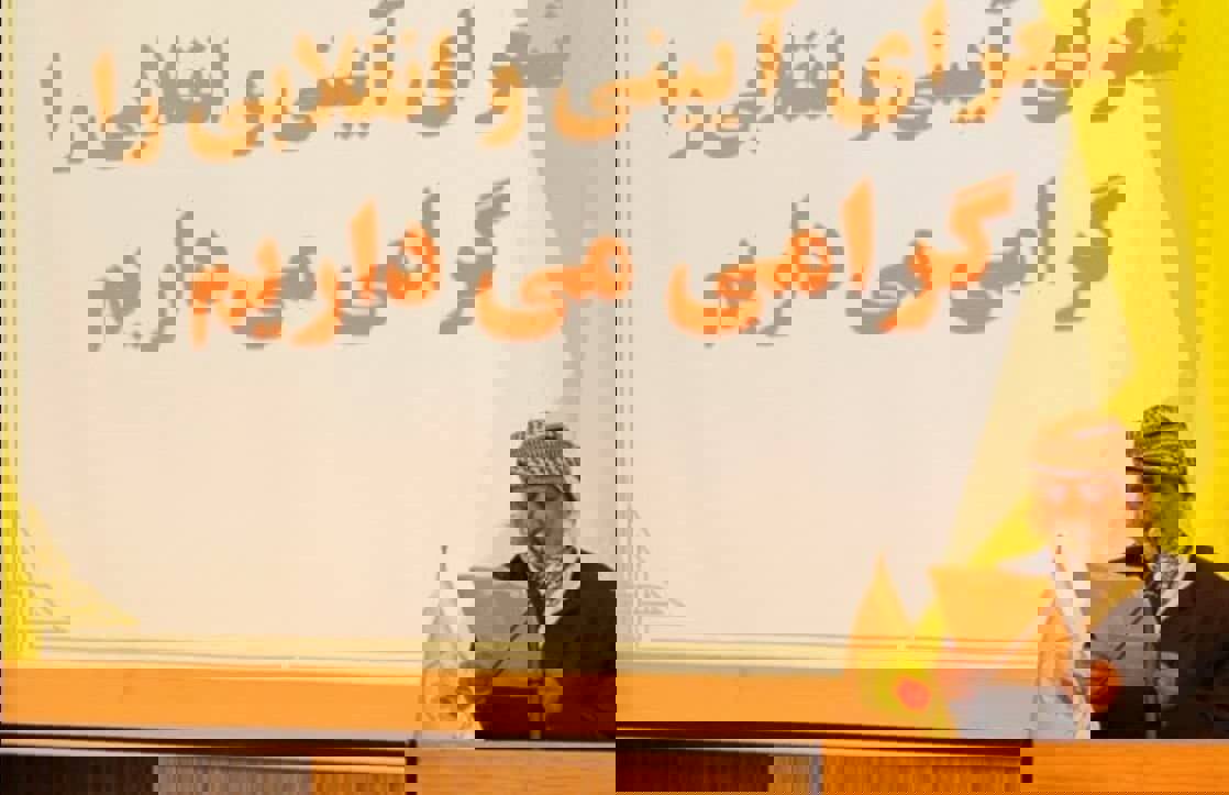 محفل «شعر انقلاب» در دیواندره برگزار شد