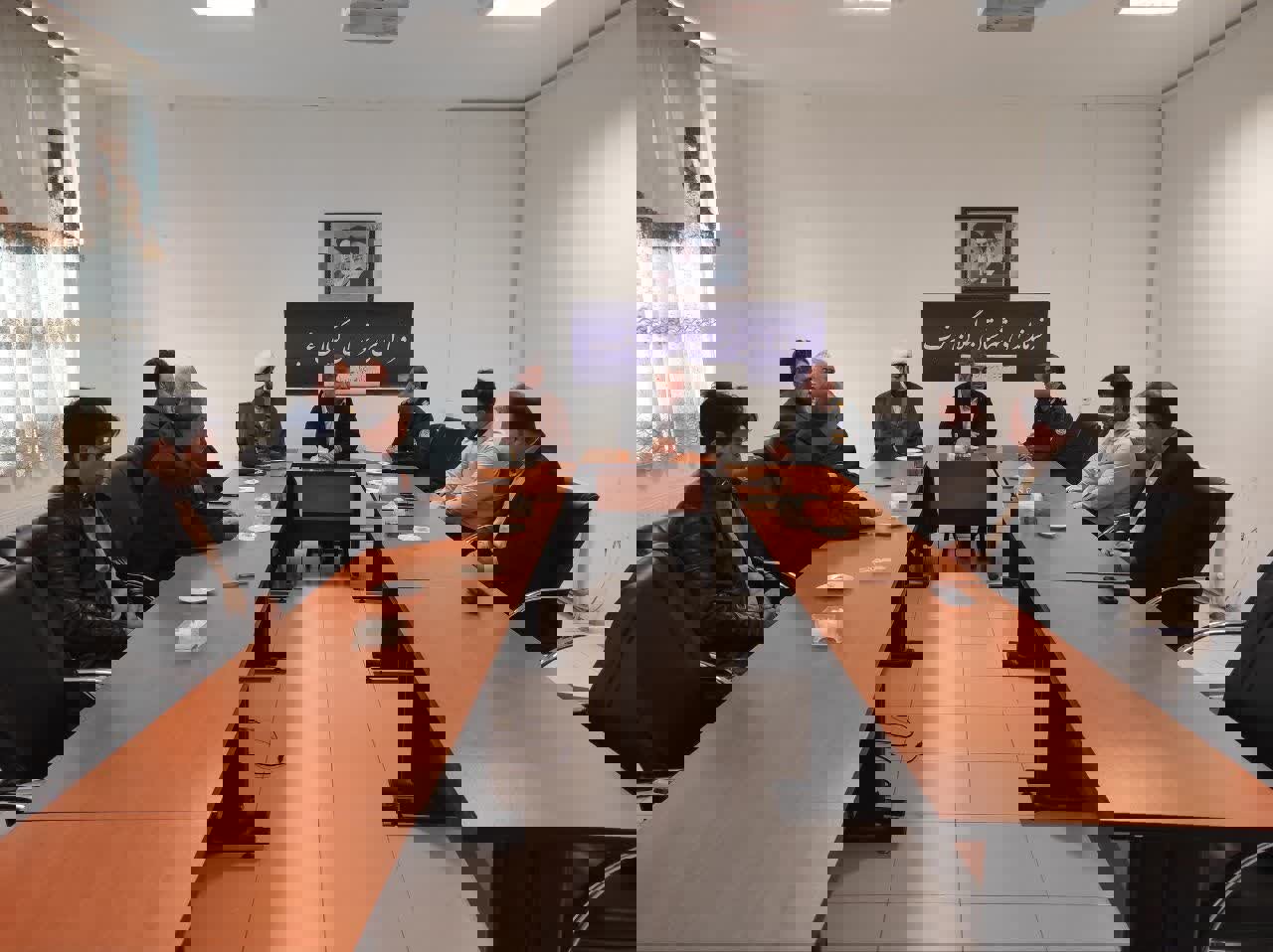 امام جمعه گیلانغرب: گیلانغرب نماد ایثار و مقاومت مردم ایران است