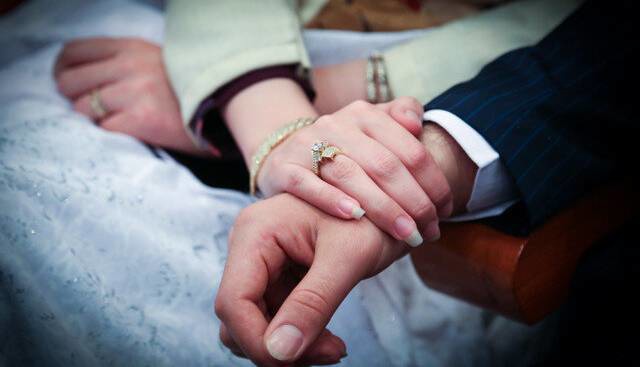 ازدواج دانشجویی؛ تلاطم میان رضایت، مسئولیت و چالش