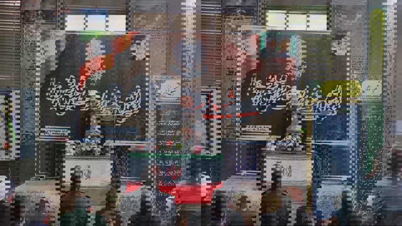 مراسم چهلم شهدای حوادث ۱۸ و ۱۹ دی‌ماه در فارسان برگزار شد