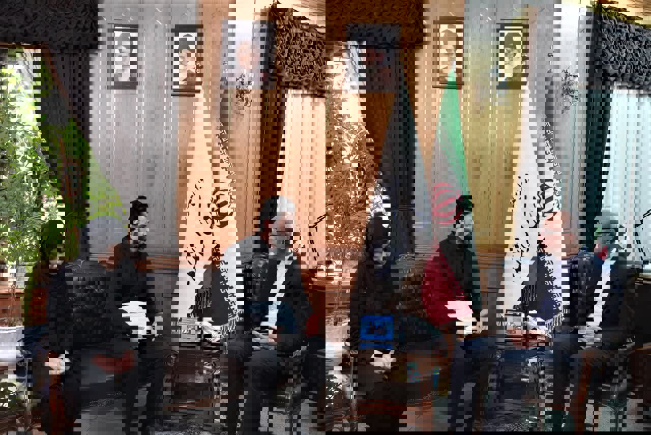 رفتار خانواده شهیده ملینا اسدی اهداف جنایتکارانه دشمن را آشکار کرد