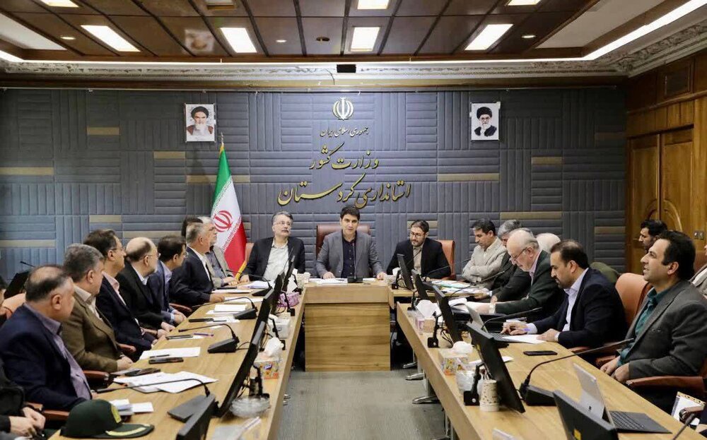 مدیرکل صمت: حمایت از سرمایەگذاران معدنی مشروط بە انتقال زنجیره ارزش به داخل کردستان است