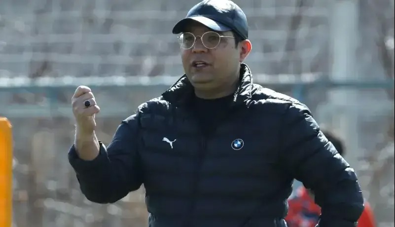 ربیعی به دنبال حضور یک دستیار خارجی