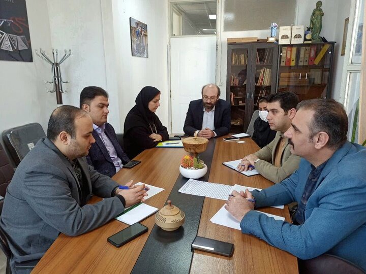 مدیرکل میراث‌فرهنگی کردستان: حمایت از مشاغل خرد و صنایع‌دستی در اولویت است