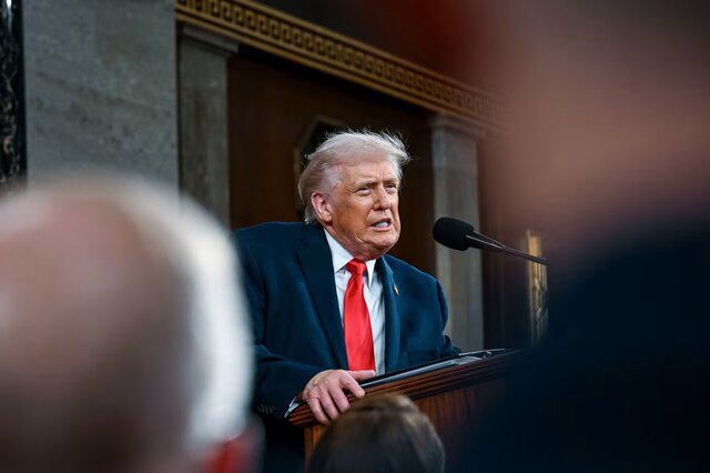 سی ان ان: ترامپ در ایران در خطر افتادن در تله‌ای همچون عراق است