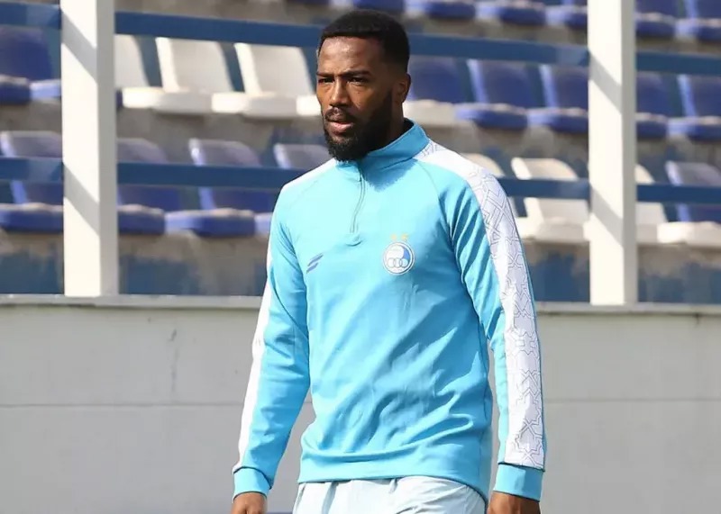 بازگشت مهاجم مورد غضب وریا به تمرین استقلال