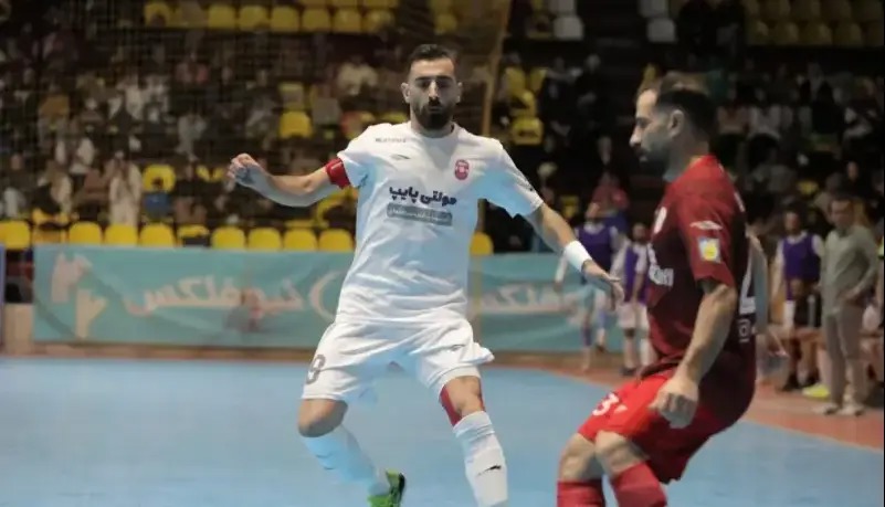 جنگ قهرمانی لیگ به هفته پایانی کشیده شد