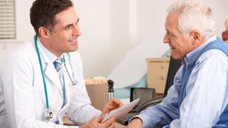 چرا مردان کمتر از زنان عمر می‌کنند؟