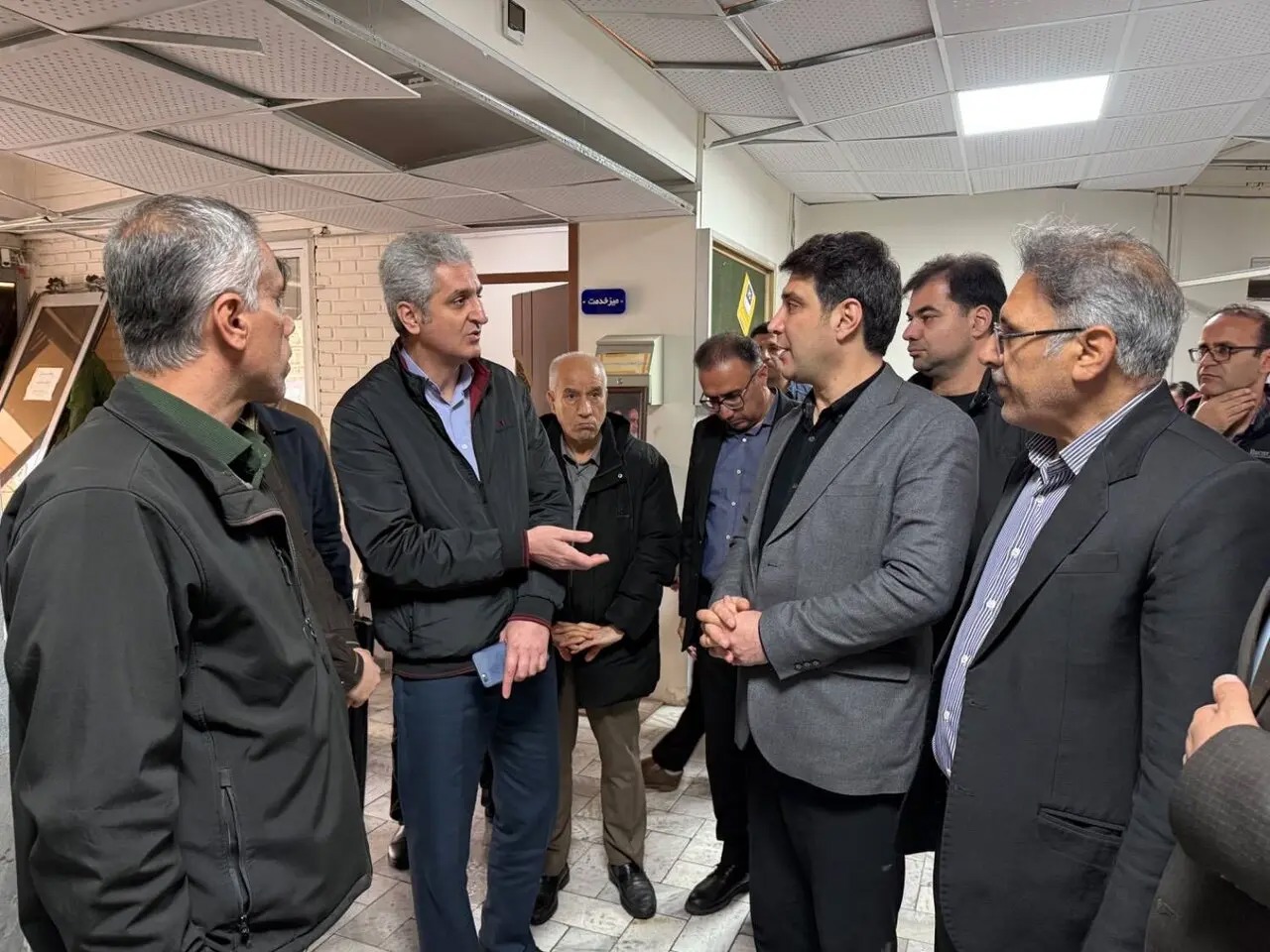 بازدید استاندار کردستان از اداره کل ثبت احوال