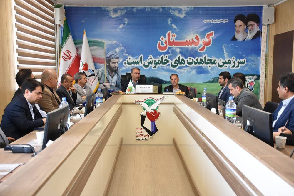 حسینی: مدارس شاهد باید پرچمدار ترویج فرهنگ ایثار و شهادت باشند