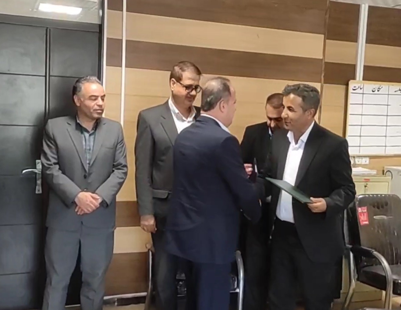 سرپرست جدید اداره ثبت اسناد و املاک شهرستان دیواندره معرفی شد