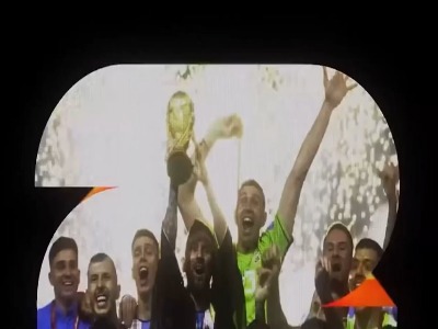 شب شعری با حضور اساتید خیابانی و عزیزی!