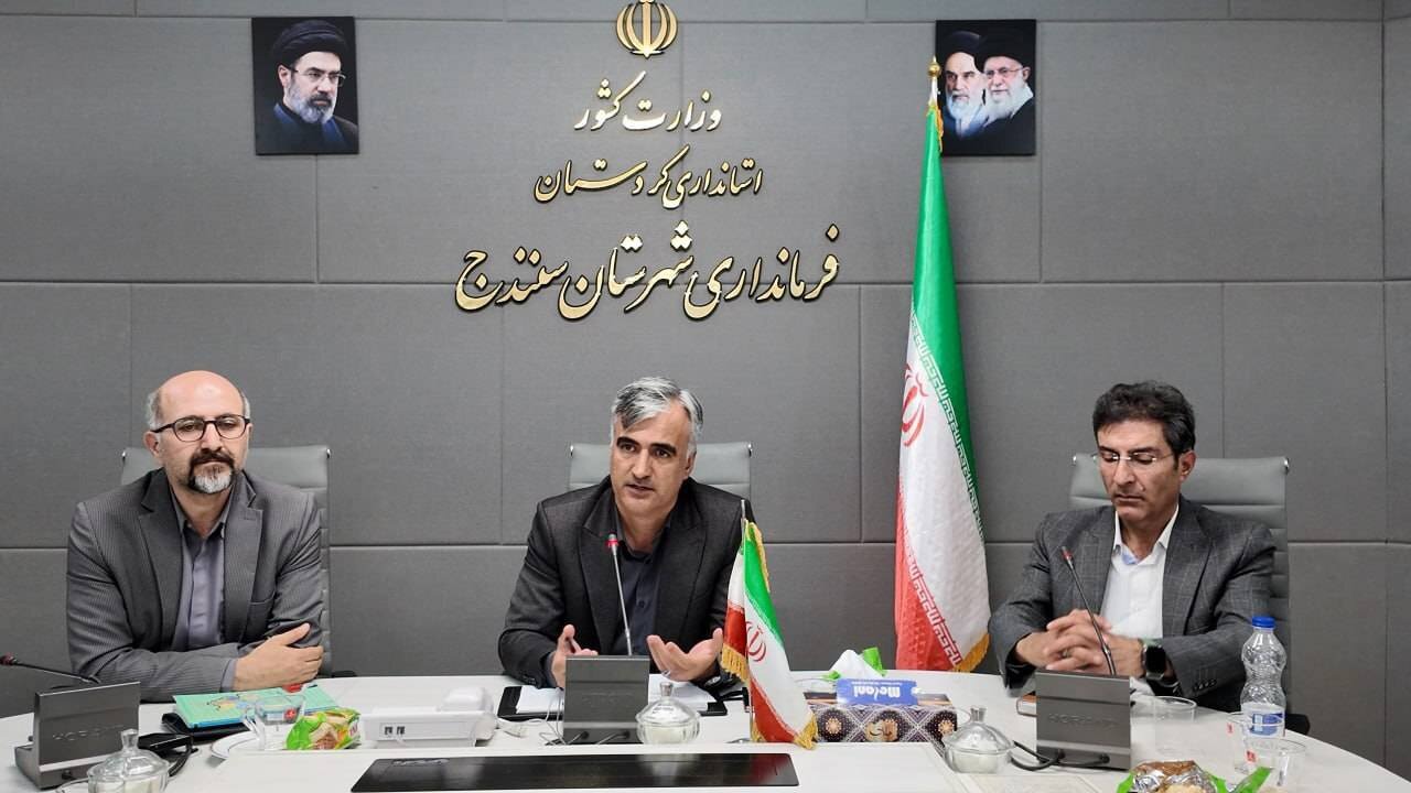 ۲۵۰۰ شهروند سنندجی در انتظار بازگشت به مسیر سوادآموزی