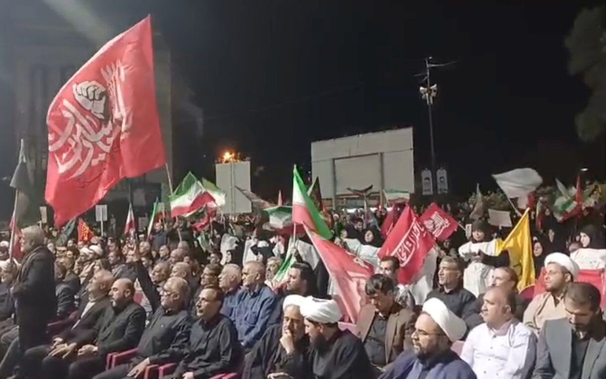 طنین «الله‌اکبر» در سنندج؛ تجدید میثاق مردم با آرمان‌های وطن