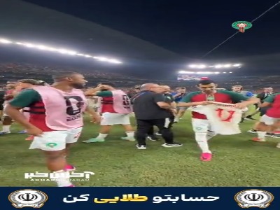 اشک و شوق مراکشی‌ها به همراه شکرگذاری برای صعود به مرحله یک هشتم نهایی جام جهانی
