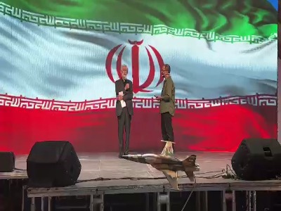 روایت حداد عادل از سفره جمع کردن آقا مجتبی!